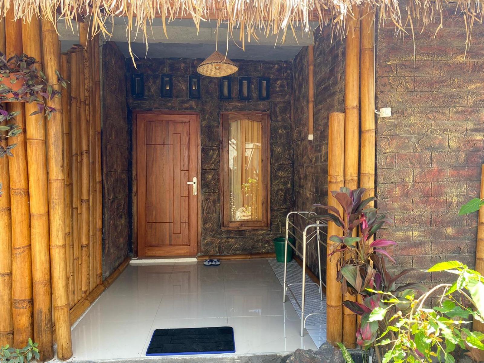 Dira Bungalows Tetebatu Exterior photo